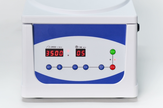 Bộ ly trung tâm nhỏ gọn 8x15ml Capacity Low Speed Max 4000 RPM Cho hiệu quả phòng thí nghiệm