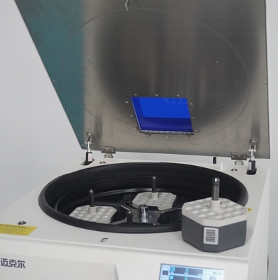 Phòng ly máy tính máy lạnh tốc độ thấp đứng trên sàn 4000r/min